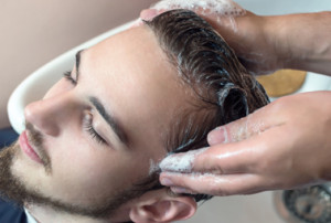 Reasons-for-shampoos-in-the-barbershop